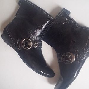 Black leather upper women boots